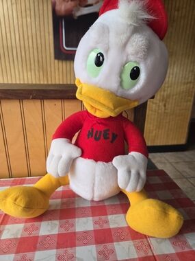 VTG 1986 Walt Disney HUEY Nephew Duck Tales 14” Plush Stuffed Animal Playskool